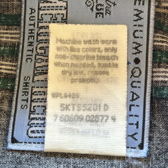 American Hero vertical stripe button-down shirt, size L - Picture 8 of 8